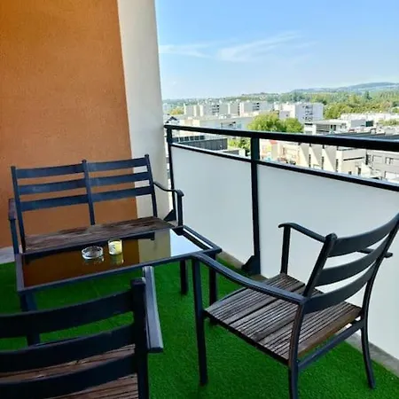 Appartement Moderne Et Spacieux Bourgoin-Jallieu Exterior photo