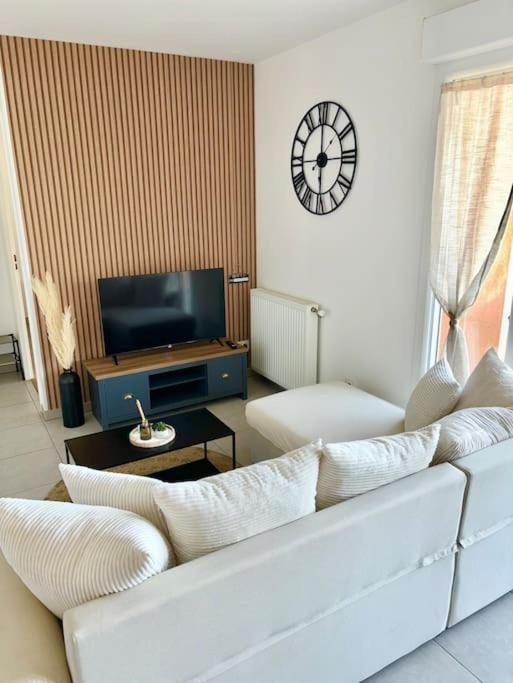 Apartment Moderne Et Spacieux
